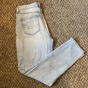 American Eagle Mom Jeans